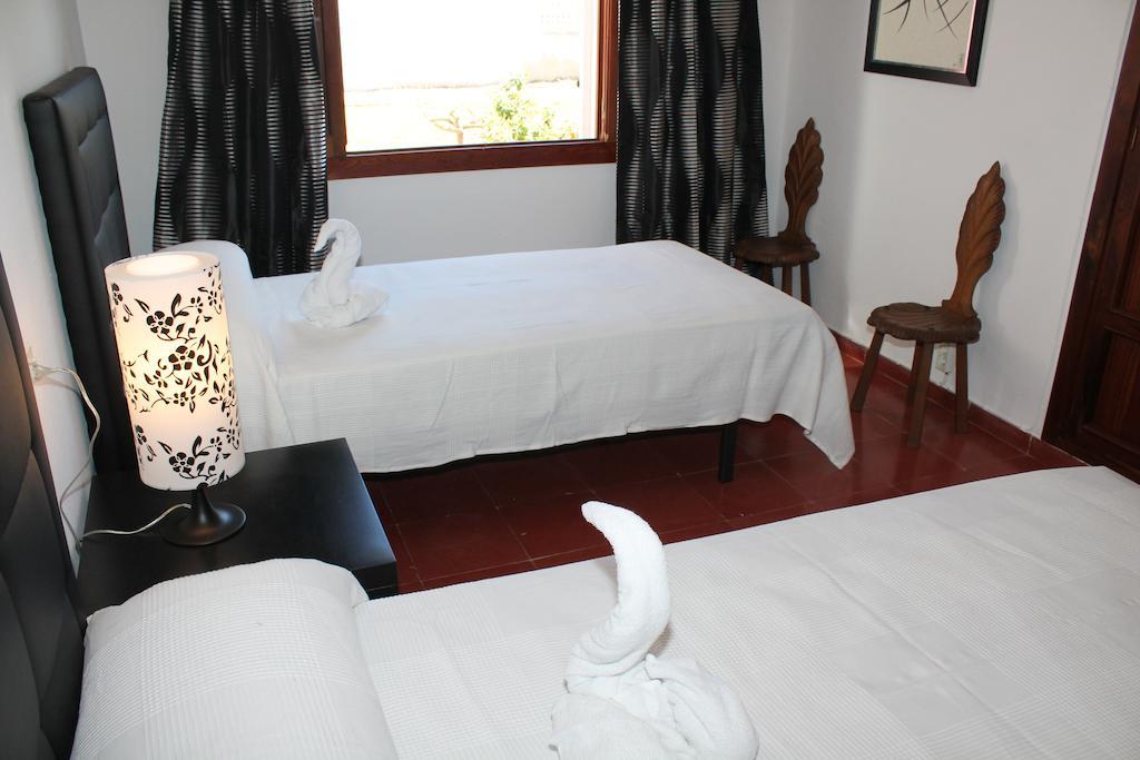 Can Mossenyer San Antonio  Room photo